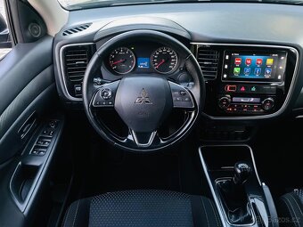 Mitsubishi Outlander 2.0i BENZÍN 2017 MANUÁL LED KAMERA 2WD - 13