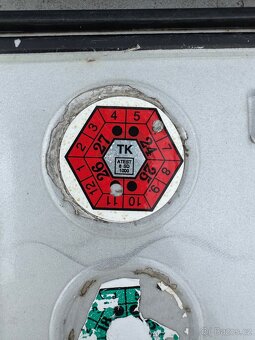 Ford Focus 1.6i 74kW - 13