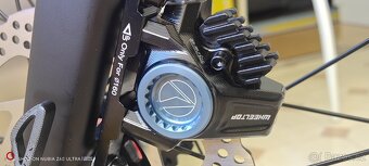 silniční karbonové kolo s elektronickým řazením - 13