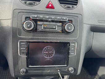 VW Caddy MAXI 2.0TDi 103kw 5míst, psí boxy / kenela - 13