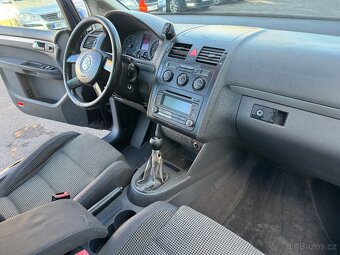 Volkswagen Touran 2.0 TDi 7-MÍST 2006 MOŽNO NA SPLÁTKY - 13