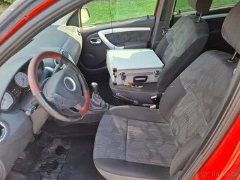 Dacia Logan 1.4i Kombi Klima Model 2010.Nová Stk - 13