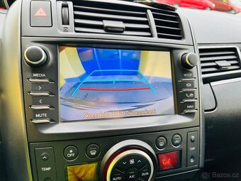 TOYOTA VERSO 1.6 D4D STYLE VYHŘEV SEDADEL - 13