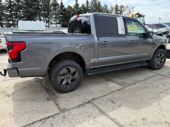 Ford F-150 Elektro 2024 Lightning LARIAT - 13