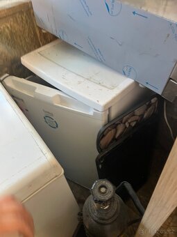 Prodám Lednice Bosch liebherr, mrazáky Beko Whirpool - 13