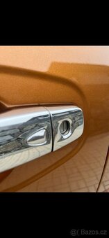 Nissan Navara TEKNA - 13