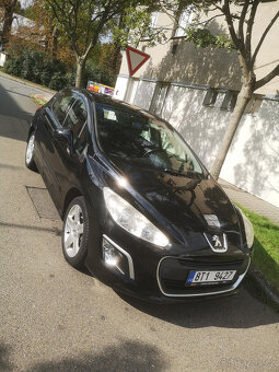 Peugeot 308 najn100tkm CZ Kup Serviska 1.4i Supr stav - 13