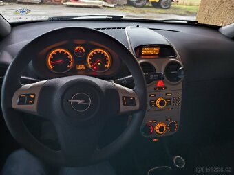Opel Corsa 1.2l, 5 dveří, klimatizace - 13