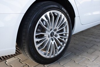 Audi A6 Avant 3.0 TDI DPF Prestige multitronic - 13