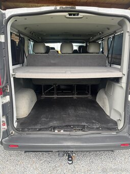 Opel Vivaro Long 2.5 cdti - 13