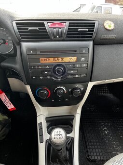 Fiat Stilo  1.4i benzín - 13