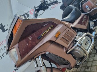 Honda GL 1200 GoldWing - 13