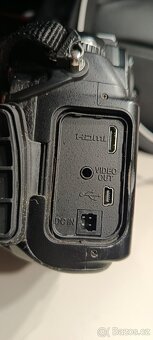 Nikon D700 full frame + objektiv 50mm + příslušenství - 13
