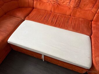 Rozkládací pohovka - 13