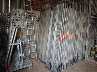 Lešení orig Layher blitz 73cca 100m2 - prodám - 13