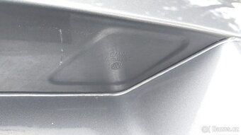 VW GOLF Plus – DVEŘE KUFR ŠEDÉ , STĚRAČ - 13