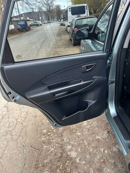 Hyundai Tucson 2,0i 104kW r.v.2007 najeto jen139 tis. KM - 13
