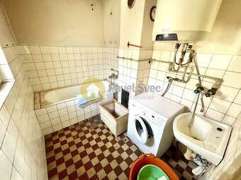 Prodej rodinného domu na pozemku 890 m2 v obci Radomyšl, okr - 13