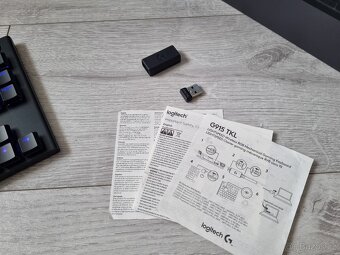Mechanická klávesnice Logitech G915 TKL GL Tactile - 13