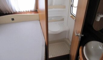 Prodám karavan Hobby 540 ufe,model 2008 + mover + předstan. - 13