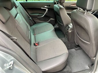 Opel Insignia Tourer 2.0cdti/118kw, Cosmo, pěkný vůz - 13
