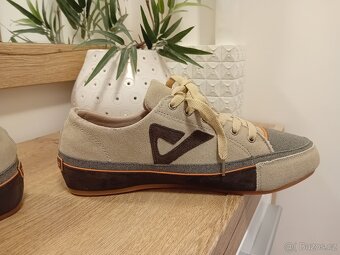 Botas dámské tenisky vel. 41 kožené nové - 13