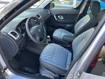 Škoda Roomster, 1,6i 77kW TOP STAV - 13