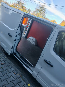 Vivaro 2018 210tkm Klima CouvKamera Tempomat 96Kw - 13