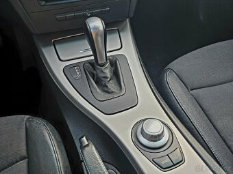 Prodám BMW Řada 3 330XD 170kW 4x4 Touring - 13
