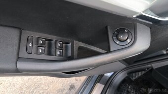 Škoda Octavia 3 2.0 TDI 4x4 135 kw 1 majitel nové v ČR - 13