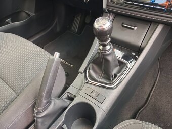 Toyota Corolla 1.6VVT-i 97kW Manual - záruka Autodraftu - 13