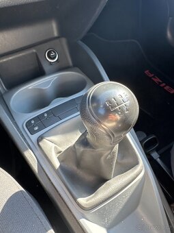 Seat Ibiza 1.2i SERVISNÍ KNIHA - 13
