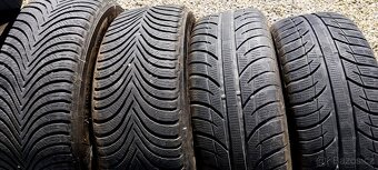 215/60 R16 zimní 5x112  sada plechových disků 4x5,2mm - 13