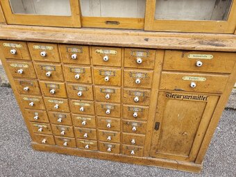 KRÁSNÝ STARÝ KUPECKÝ REGÁL V PŮVODNÍ PATINĚ-NĚMECKÝ REGÁL - 13