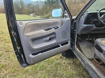 Dodge ram 2500 .5.9 - 13
