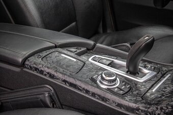 BMW Rad 5 530d xDrive A/T - 13