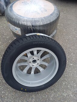 Š.Kodiaq, Kodiaq 2/VW Tiguan -NOVÁ zimní Alu sada -235/55R18 - 13