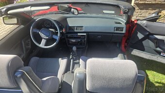 Toyota Celica Cabrio 2.0 (1988) – TOP STAV, bez koroze - 13