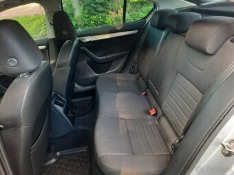 Škoda octavia 2,0 tdi 110 kw 2014 výbava - 13
