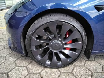 Tesla Model 3 Performance | 2022 | AMD Ryzen | Odpočet | - 13