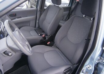 Hyundai Matrix 1.6i 1.maj.,CZ,klima benzín manuál 76 kw - 13