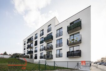 Převod dr. podílu, byty/3+kk, 57 m2, V Zahrádkách, 31200 Plz - 13