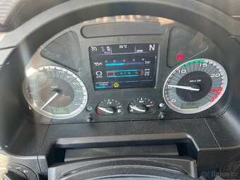 Náves KRONE 1.nápr. + Iveco S-Way Ťahač - 13