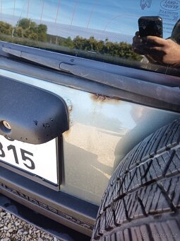 Land Rover Freelander 2.0 82kW - 13