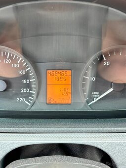 Mercedes Vito - 13