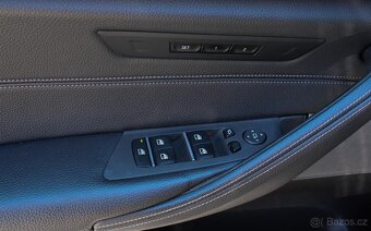 BMW Rad 5 540i A/T - 13