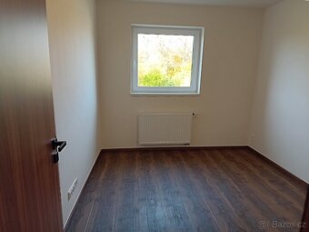 Majitel nabízí k dlouhodobému pronájmu dva nové byty 3+kk v - 13