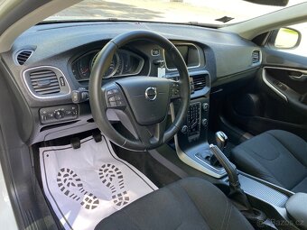 Volvo V40 Cross Country 2,0 D 88kW - 13