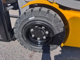 Vysokozdvižný vozík Jungheinrich 2t AKU kabina TOP - 13