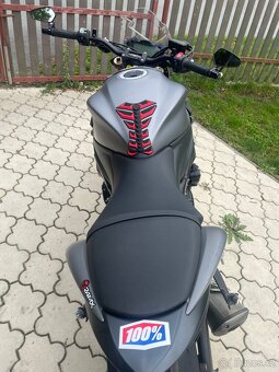 Suzuki gsx-s 1000 - 13